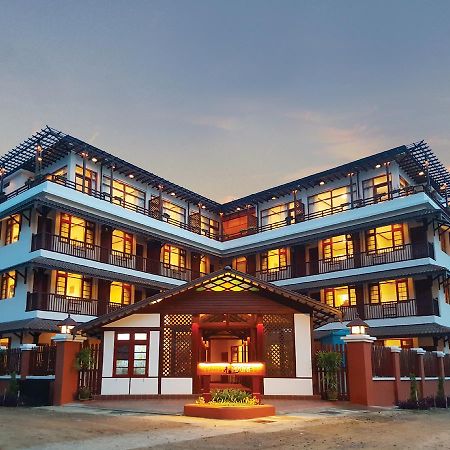 Hotel Maineli نياونغ شوي المظهر الخارجي الصورة