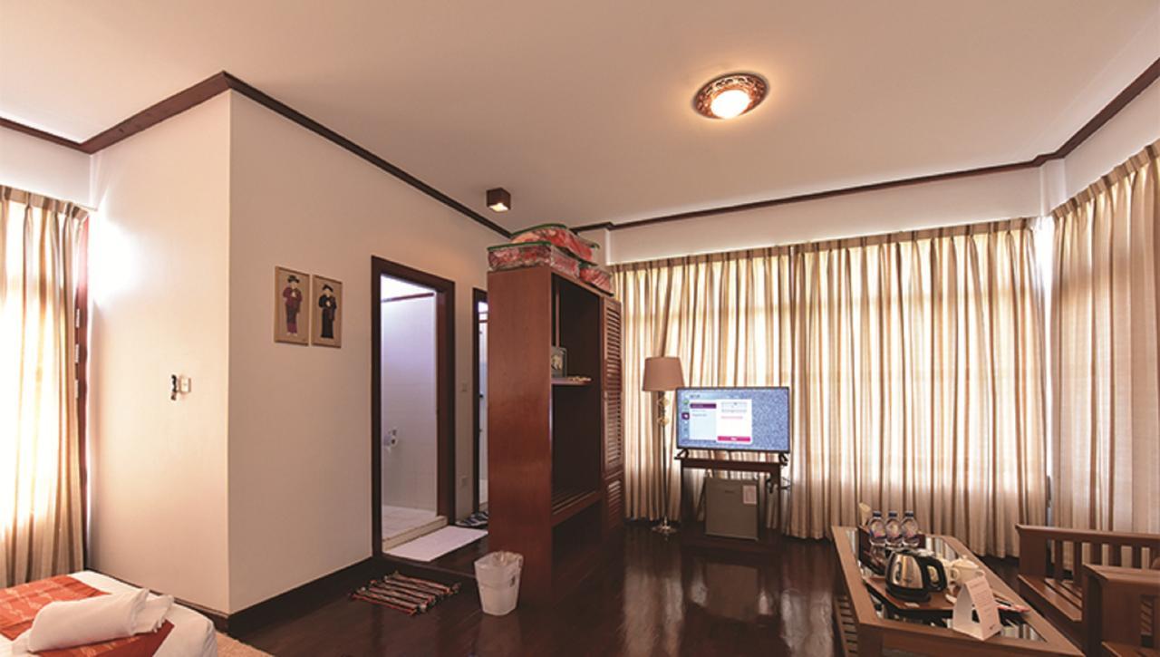 Hotel Maineli نياونغ شوي المظهر الخارجي الصورة